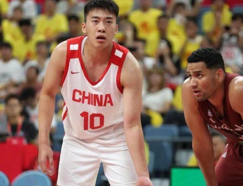 王俊杰婉拒CBA豪门上海、山西等球队,预计明年参加NBA选秀